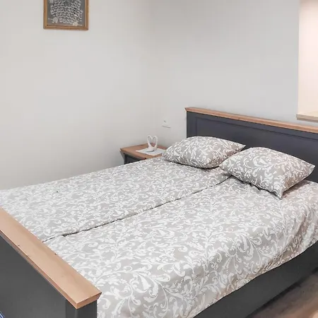 Perina Hiza By Interhome Feriehus Barban